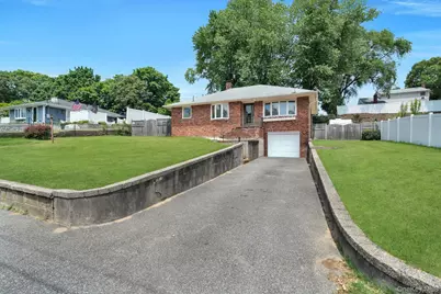 35 Wyandotte Street, Selden, NY 11784 - Photo 1