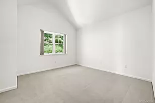 75 W Hartsdale Ave, Hartsdale, NY 10530 - Photo 23