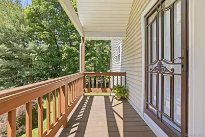 75 W Hartsdale Avenue #3, Hartsdale, NY 10530 - Photo 3