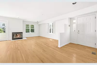 75 W Hartsdale Avenue #3, Hartsdale, NY 10530 - Photo 5