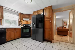 21 Sussex Rd, Carmel, NY 10512 - Photo 9