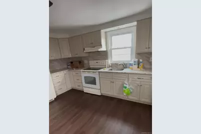 390 Atlantic Avenue, East Rockaway, NY 11518 - Photo 11