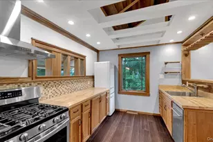 6 Deer Trail N, Greenwood Lake, NY 10925 - Photo 3