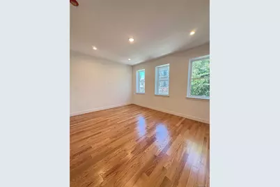 3409 29th Street, Astoria, NY 11106 - Photo 5