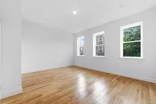 34-09 29th St, Astoria, NY 11106 - Photo 17