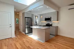 34-09 29th St, Astoria, NY 11106 - Photo 13