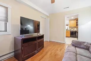 100 Daly Blvd, Oceanside, NY 11572 - Photo 13