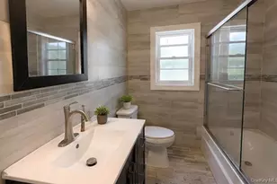 1723 Broadway, Hewlett, NY 11557 - Photo 5