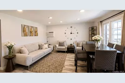 1723 Broadway, Hewlett, NY 11557 - Photo 3