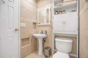 54 Richmond Blvd, Ronkonkoma, NY 11779 - Photo 9