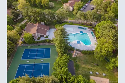 54 Richmond Boulevard #4B, Ronkonkoma, NY 11779 - Photo 11
