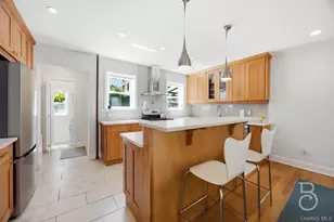 21-41 24th St, Astoria, NY 11105 - Photo 5