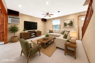 572 Benito St, East Meadow, NY 11554 - Photo 3