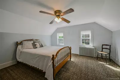 147 N Country Road, Mount Sinai, NY 11766 - Photo 11
