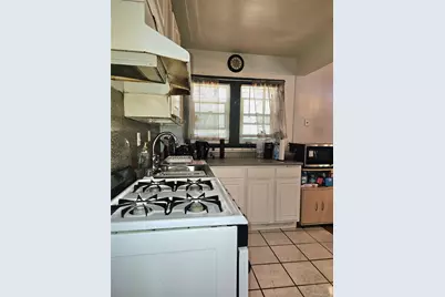 13121 223rd Street, Springfield Gardens, NY 11413 - Photo 7