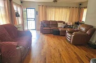 131-21 223rd St, Springfield Gardens, NY 11413 - Photo 5