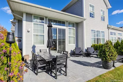 303 Silver Timber Drive, Yaphank, NY 11980 - Photo 37