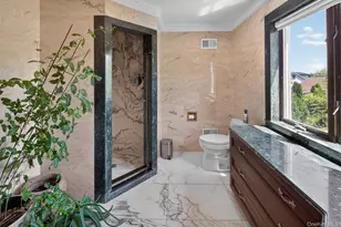 14-25 Burton St, Whitestone, NY 11357 - Photo 23