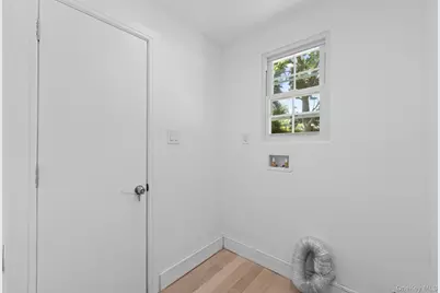 13764 Westgate Street, Springfield Gardens, NY 11413 - Photo 11