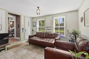 586 New Hempstead Rd, Spring Valley, NY 10977 - Photo 11
