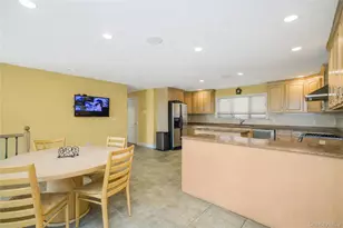 16 Diana Trail, New York, NY 10304 - Photo 9