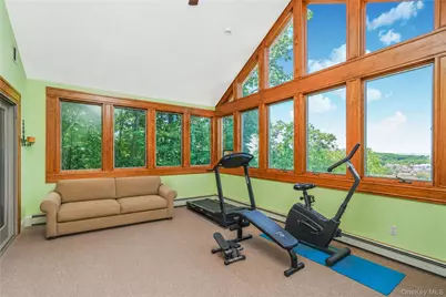 16 Diana Trail, New York, NY 10304 - Photo 15