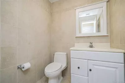 16 Diana Trail, New York, NY 10304 - Photo 33