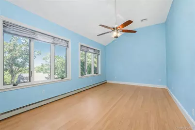 16 Diana Trail, New York, NY 10304 - Photo 35