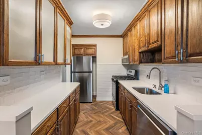 84-29 155 Avenue #5J, Howard Beach, NY 11414 - Photo 5