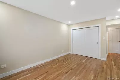 84-29 155 Avenue #5J, Howard Beach, NY 11414 - Photo 9