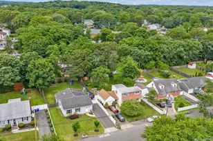47 Lebkamp Ave, Huntington, NY 11743 - Photo 23
