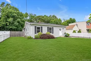 47 Lebkamp Ave, Huntington, NY 11743 - Photo 19