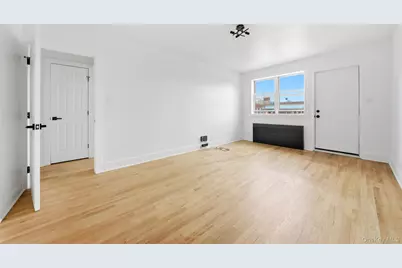 1181 E 84th Street, Brooklyn, NY 11236 - Photo 11