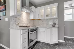 108 Memphis Ave, Floral Park, NY 11001 - Photo 9
