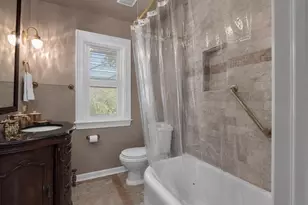 108 Memphis Ave, Floral Park, NY 11001 - Photo 17