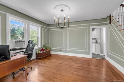 108 Memphis Avenue, Floral Park, NY 11001 - Photo 7