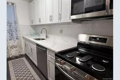530 Dubois Avenue #7C, Valley Stream, NY 11581 - Photo 7