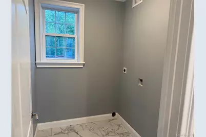 43 Fitchett Street, Poughkeepsie, NY 12601 - Photo 5