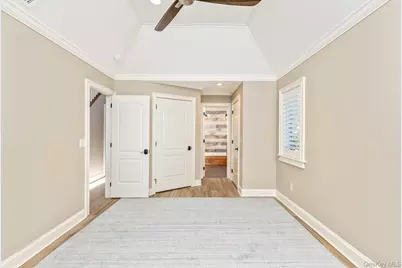 4004 The Fairway, Calverton, NY 11933 - Photo 19