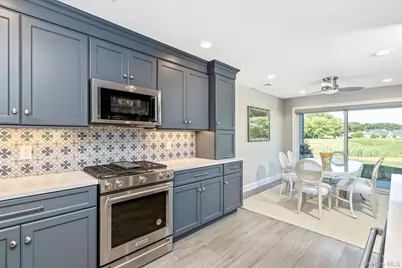 4004 The Fairway, Calverton, NY 11933 - Photo 15