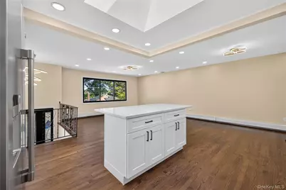 115 Arthur Avenue, Floral Park, NY 11001 - Photo 13