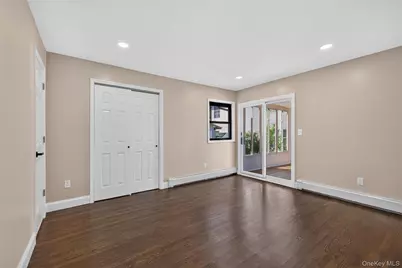 115 Arthur Avenue, Floral Park, NY 11001 - Photo 17