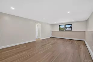 115 Arthur Ave, Floral Park, NY 11001 - Photo 25