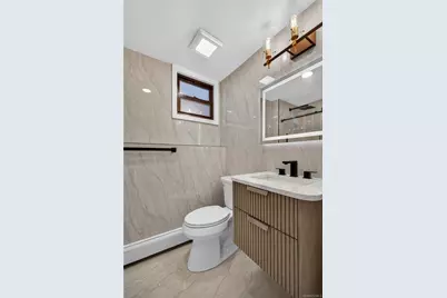 115 Arthur Avenue, Floral Park, NY 11001 - Photo 31