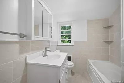 458 N Magee Street, Southampton, NY 11968 - Photo 27