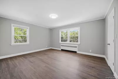 458 N Magee Street, Southampton, NY 11968 - Photo 23