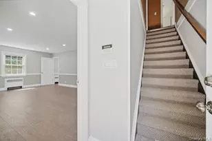 458 N Magee St, Southampton, NY 11968 - Photo 17