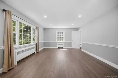 458 N Magee Street, Southampton, NY 11968 - Photo 13