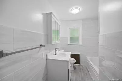 458 N Magee Street, Southampton, NY 11968 - Photo 25