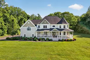 17 Coopers Ln, Hopewell Junction, NY 12533 - Photo 5